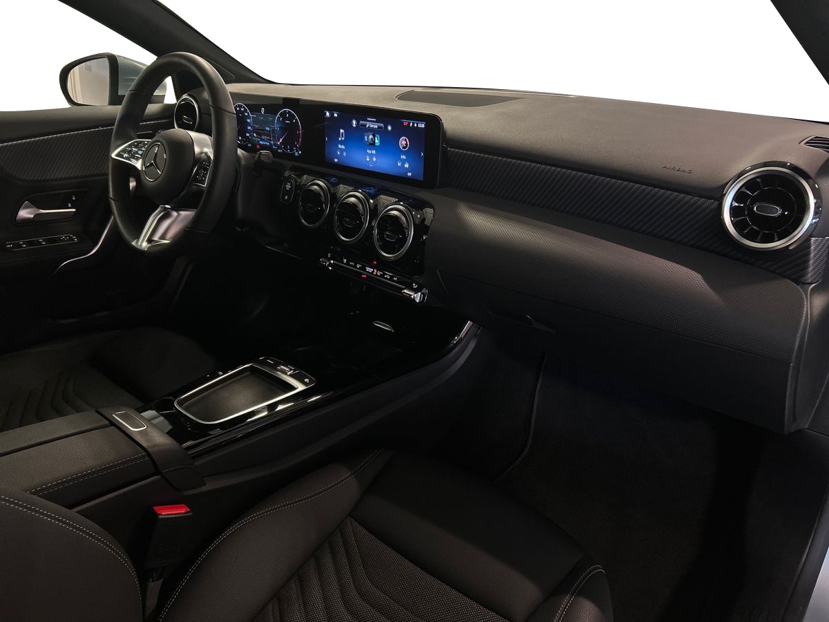 Mercedes Classe A Classe A 180 D Advanced Progressive 8G-DCT - 15