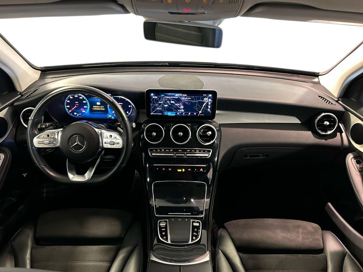 Mercedes GLC GLC SUV 220 D Premium 4Matic 9G-Tronic Plus - 9