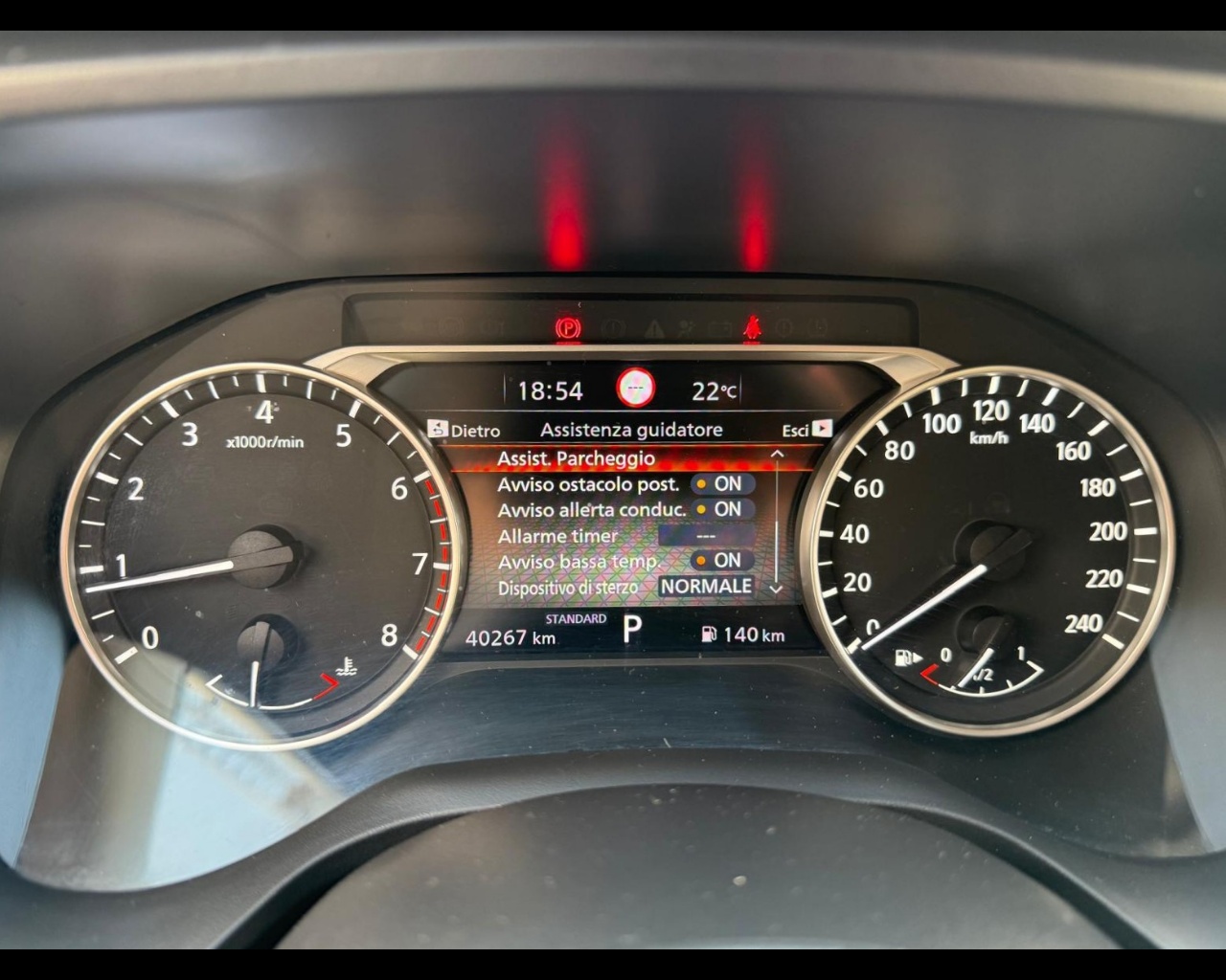 Foto NISSAN Qashqai 1.3 mhev Business 2wd 158cv xtronic