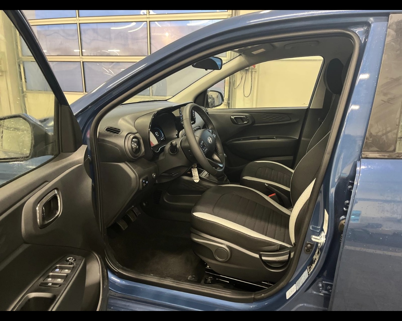 Foto HYUNDAI I10 PE MY25 5P 1.0 GPL MT CONNECTLINE