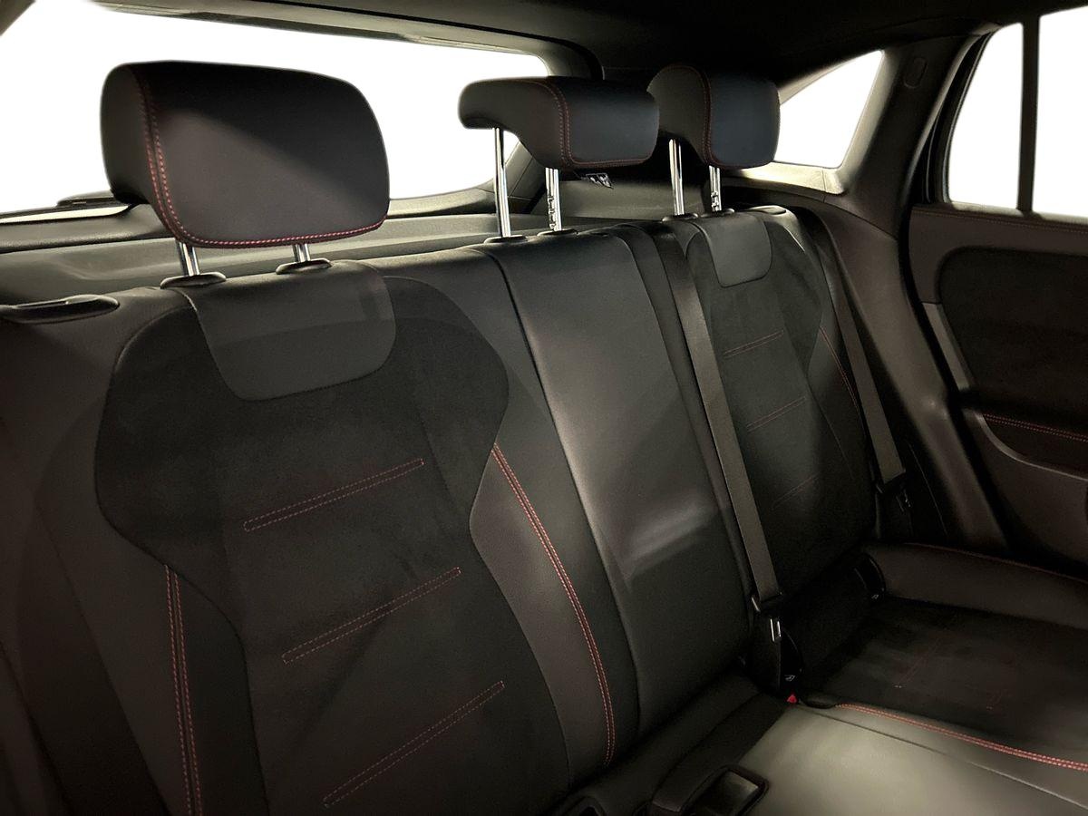 Mercedes  GLA 250 e Plug-In-Hybrid AMG Line Advanced Plus 8G-DCT - 16