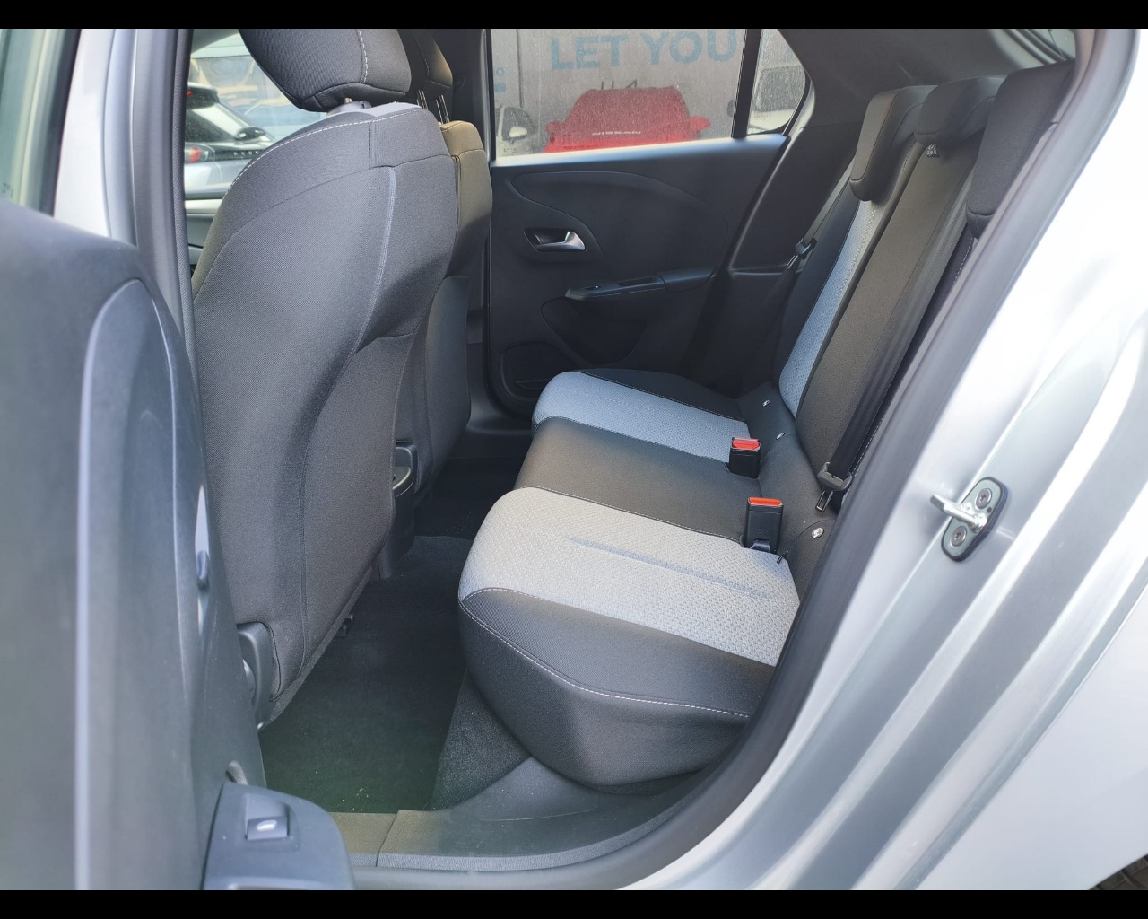 Foto OPEL Corsa 1.2 hybrid Edition 100cv dct6