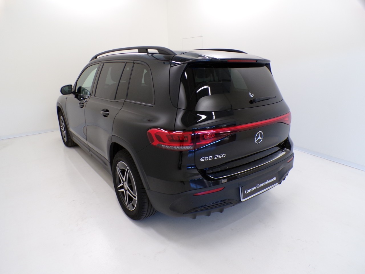 Mercedes  EQB 250 Premium - 8