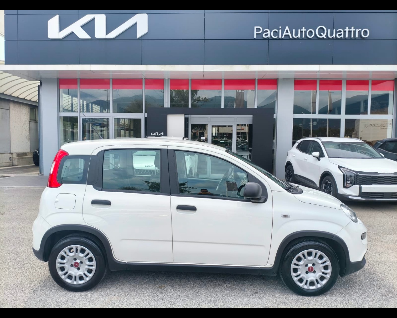Foto FIAT Panda 1.0 firefly hybrid s&s 70cv