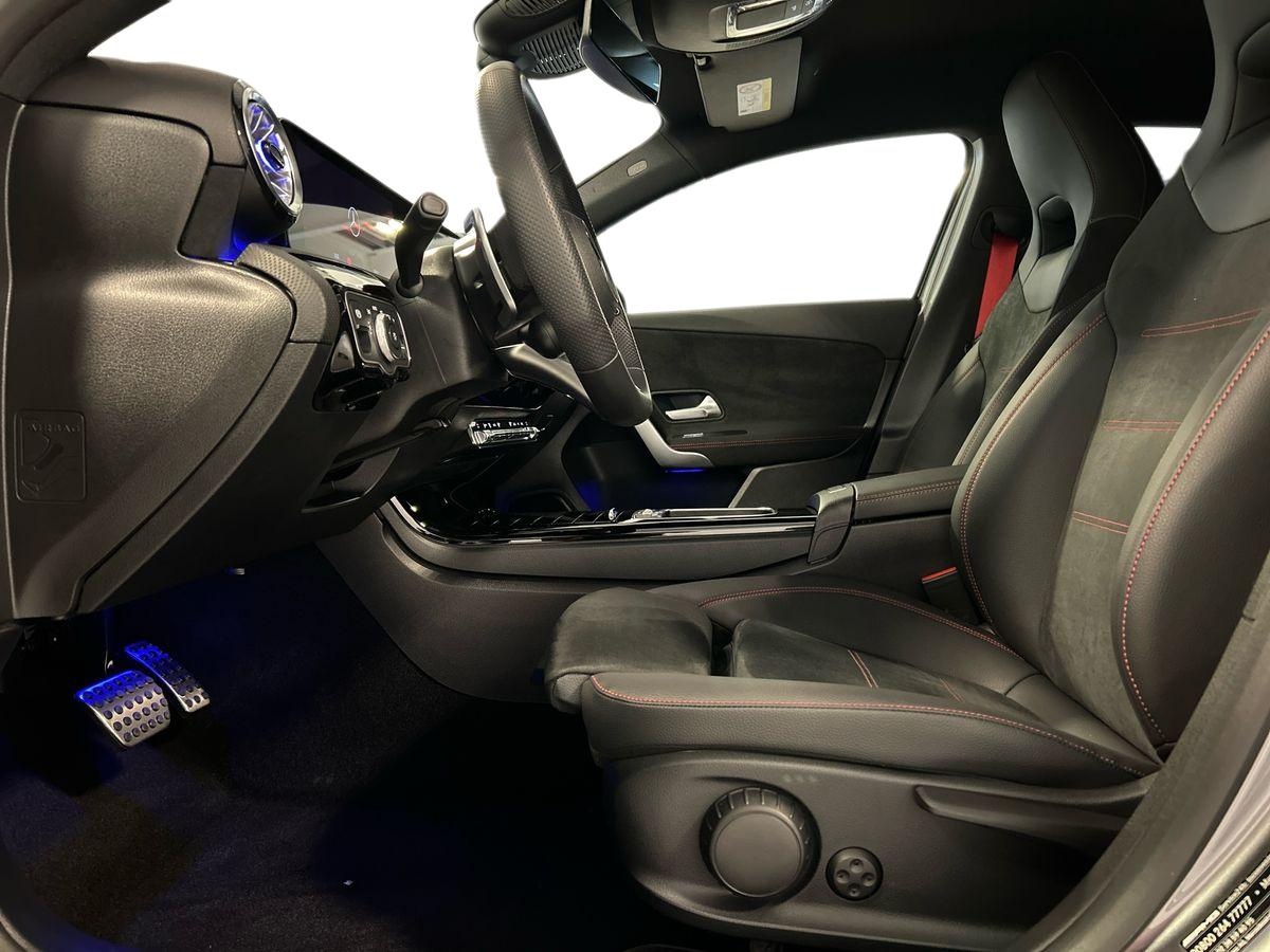 Mercedes-AMG  Classe A AMG 35 AMG Line Premium 4Matic Speedshift DCT AMG 8G - 10
