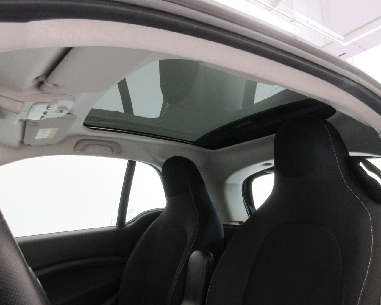 smart fortwo Fortwo 0,9 t Urbanrunner 90cv twinamic BlackSilver edition - 12