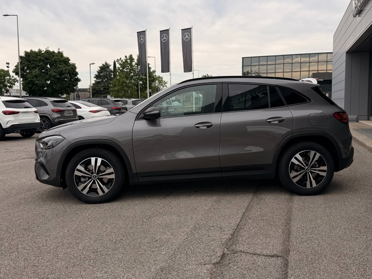 Mercedes GLA GLA 200 d Automatic Progressive Extra - 4