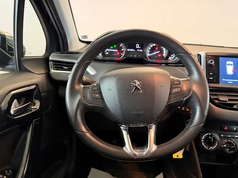 208 - 208 1.2 Puretech Allure S&s 82cv 5p My18