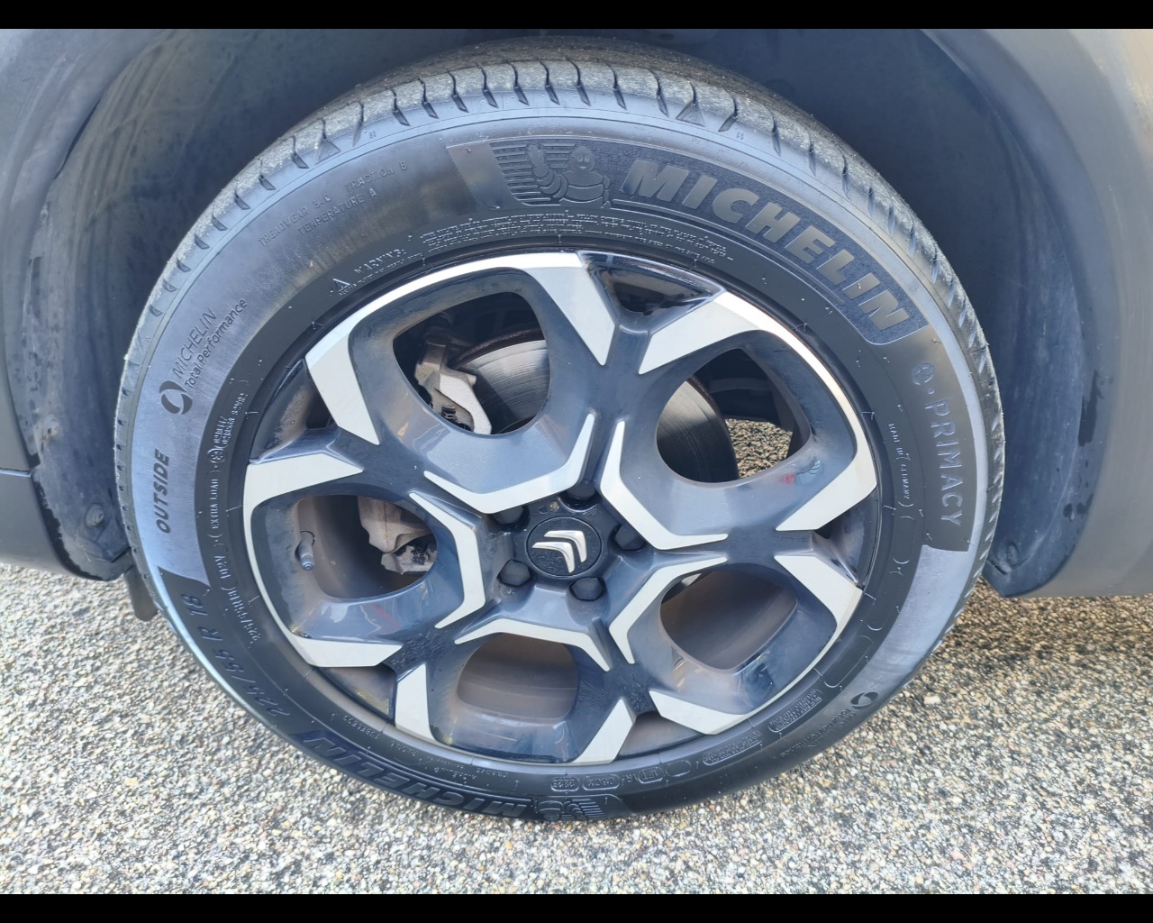 Foto CITROEN C5 Aircross 1.5 bluehdi Shine s&s 130cv eat8