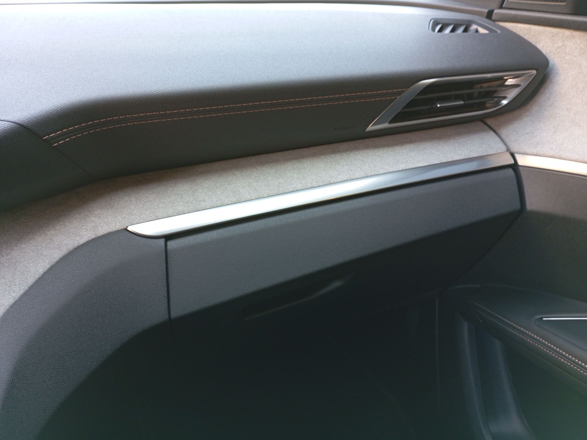 Peugeot 5008 Usato 2021 5008 San Vendemiano