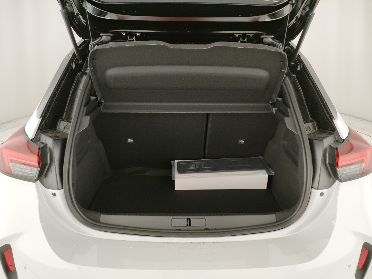 Opel Corsa Nuovo benzina Corsa Porto Mantovano