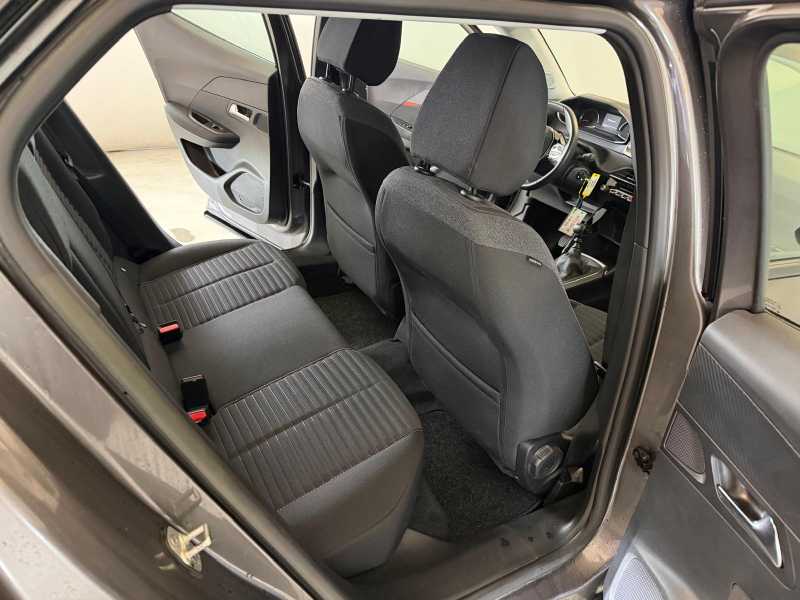 2008 Ii 2020 - 2008 1.2 Puretech Allure Pack S&s 100cv