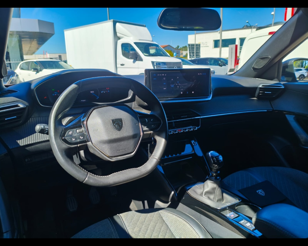 Foto PEUGEOT 2008 1.2 puretech Allure s&s 100cv