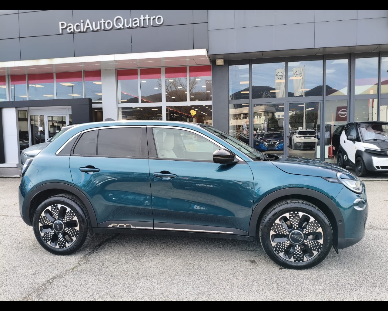 Foto FIAT 600 1.2 hybrid La Prima 110cv auto