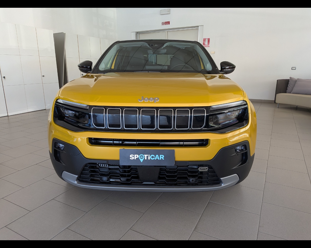 Foto JEEP Avenger 1.2 turbo e-hybrid mhev Summit fwd 110cv edct6