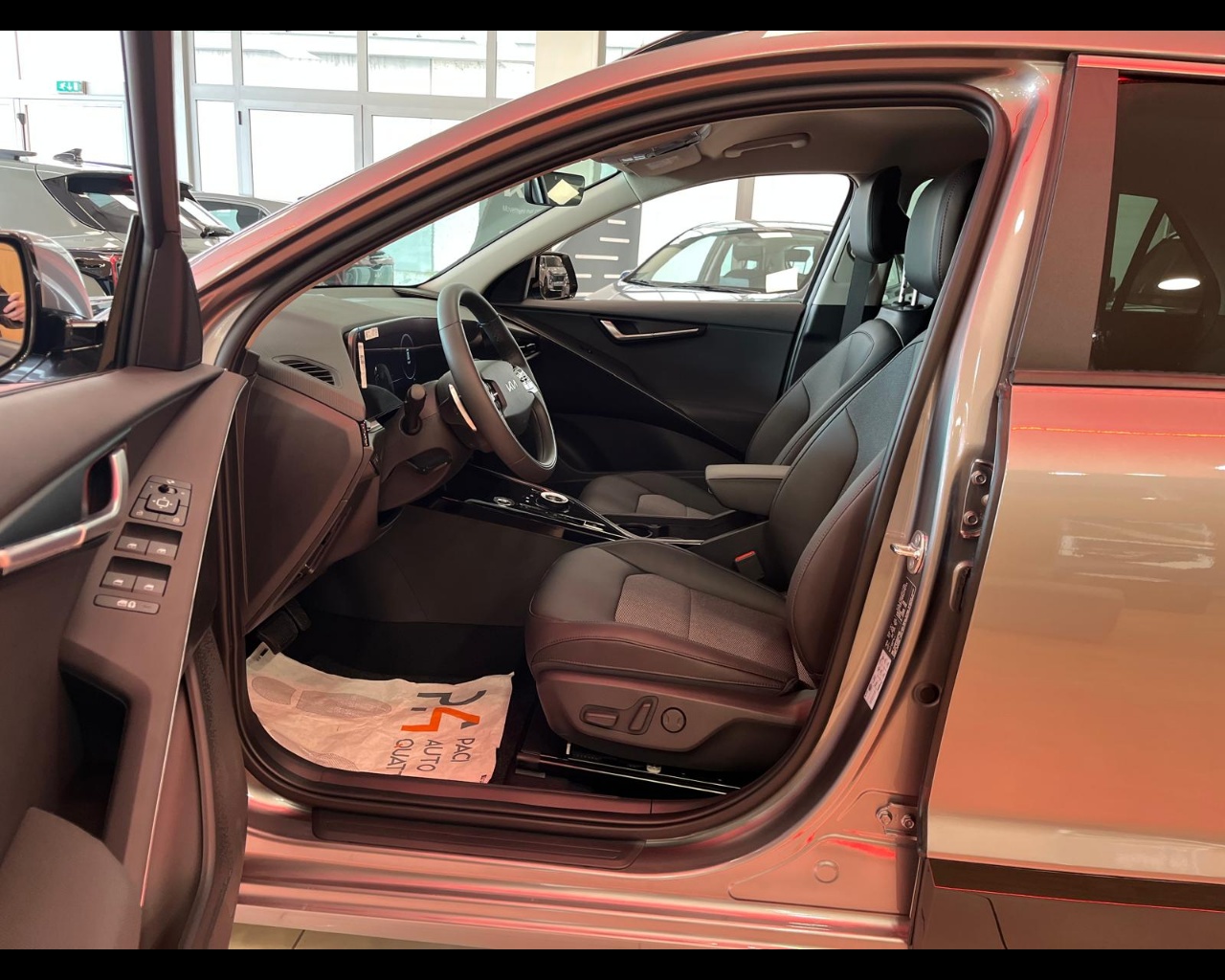 Foto KIA NIRO 1.6 MY25 PHEV 2WD EVOLUTION