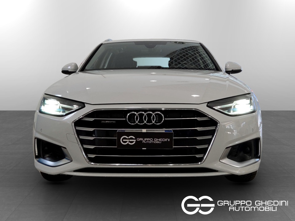 AUDI A4 Avant 40 2.0 tdi mhev quattro 204cv s-tronic Ibrida usato - 3