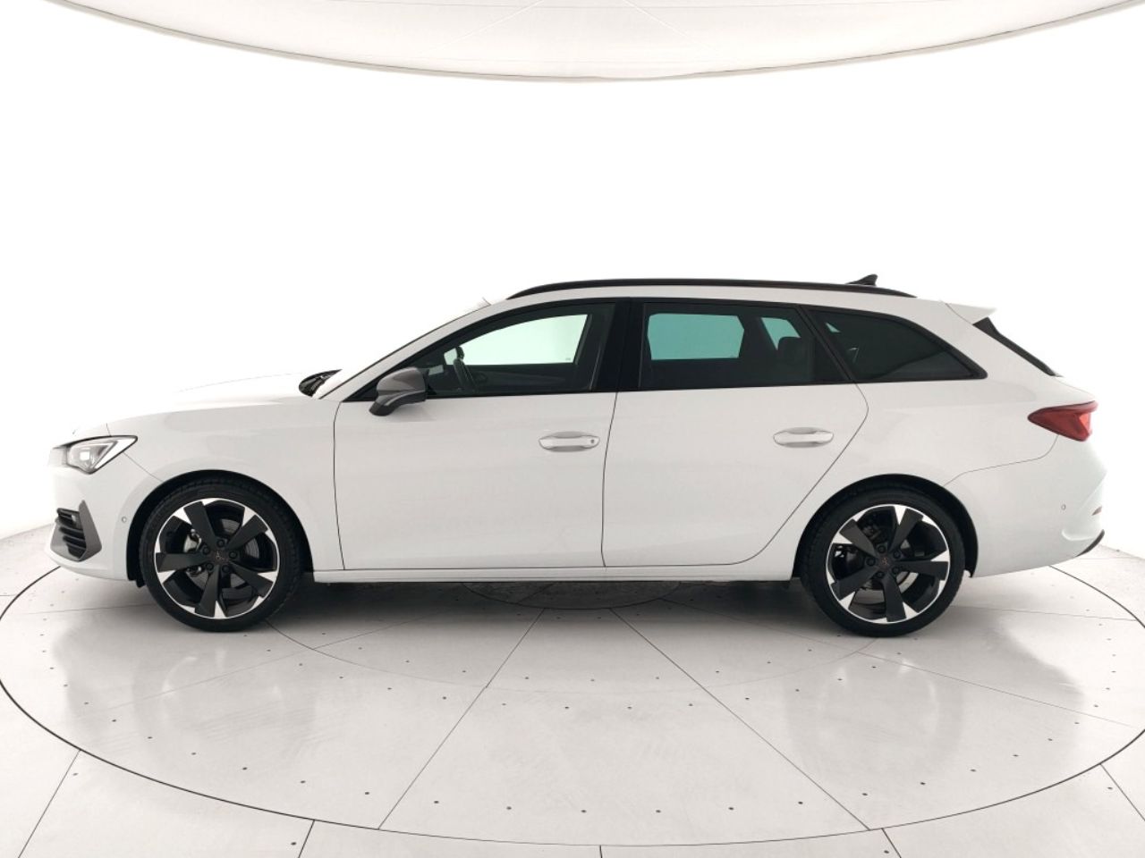 Cupra Leon Sportstourer 2020 Usato 2024 Leon Sportstourer 2020 Porto Mantovano