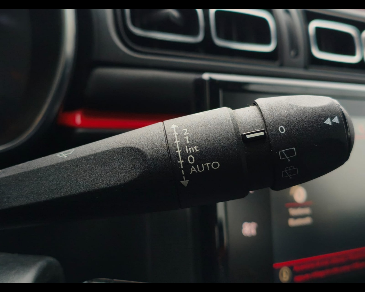 Foto CITROEN C3 1.2 puretech Shine 82cv