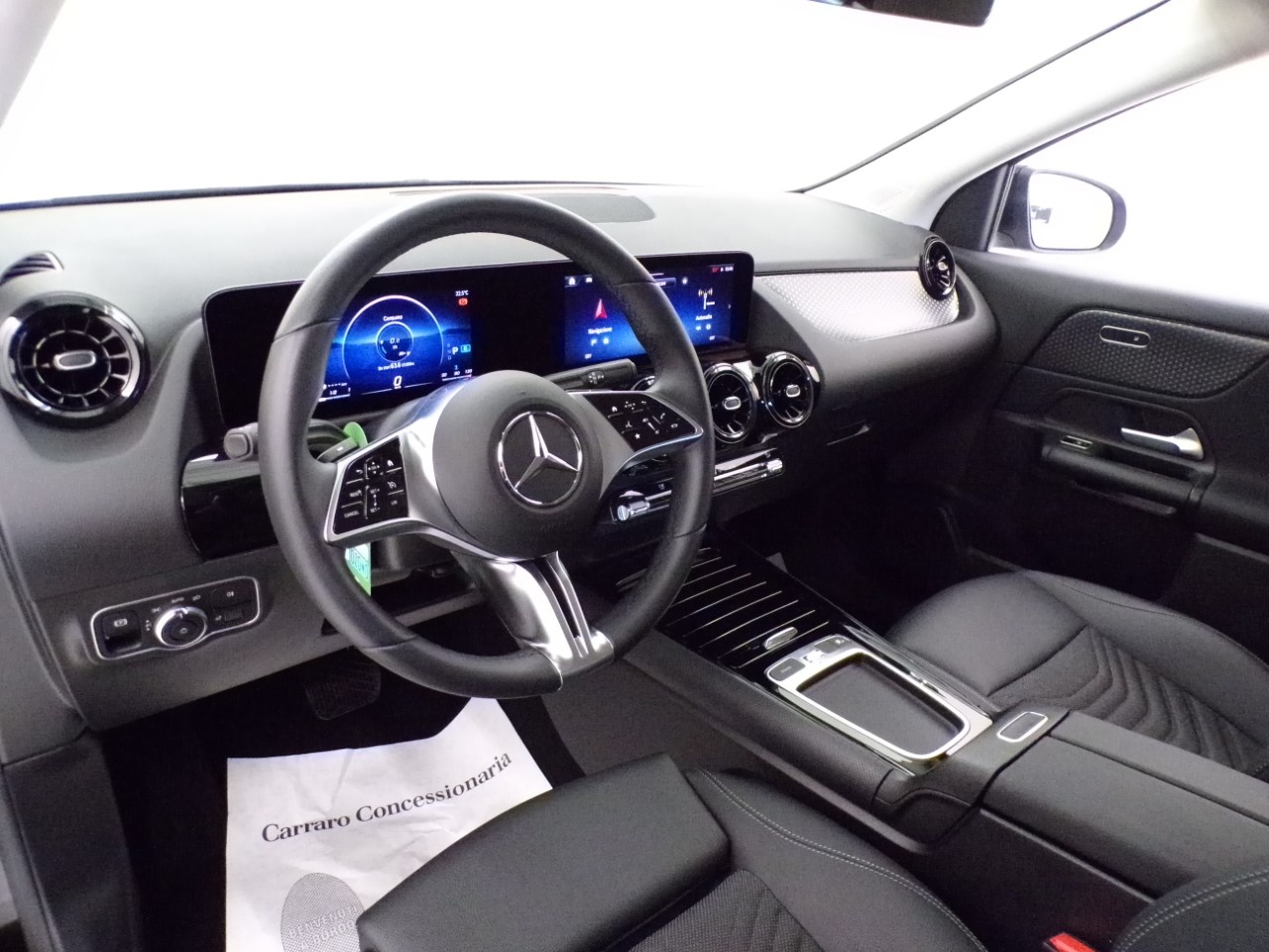 Mercedes GLA 180 D Advanced 8G-DCT - 12