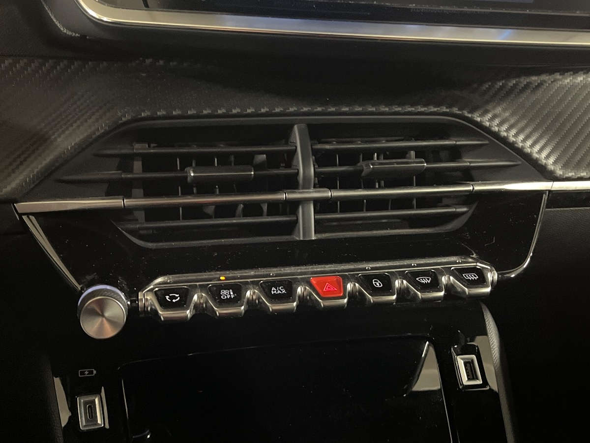 Peugeot 2008 Usato 2023 2008 Verona