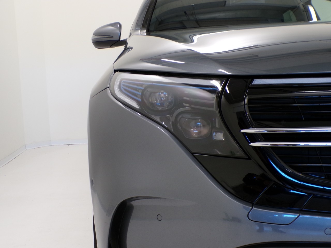 Mercedes EQC EQC 400 Premium 4Matic - 5