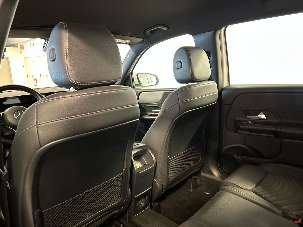 Mercedes GLB GLB 180 D Business Extra 8G-DCT - 18