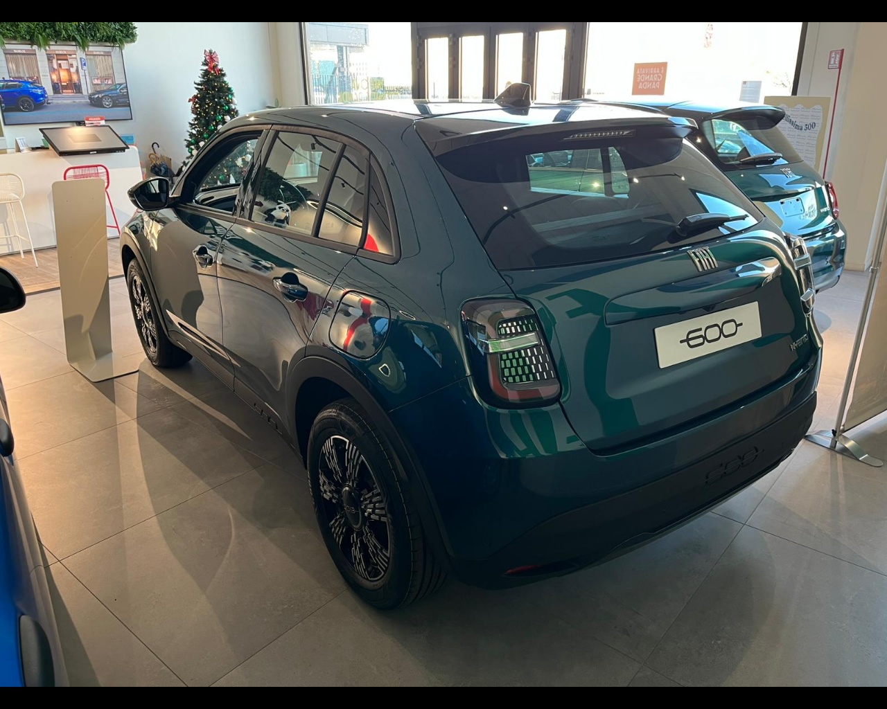 Foto FIAT 600 Hybrid 600 Serie SpecialeIcon - Configurazione Non Ordinabile