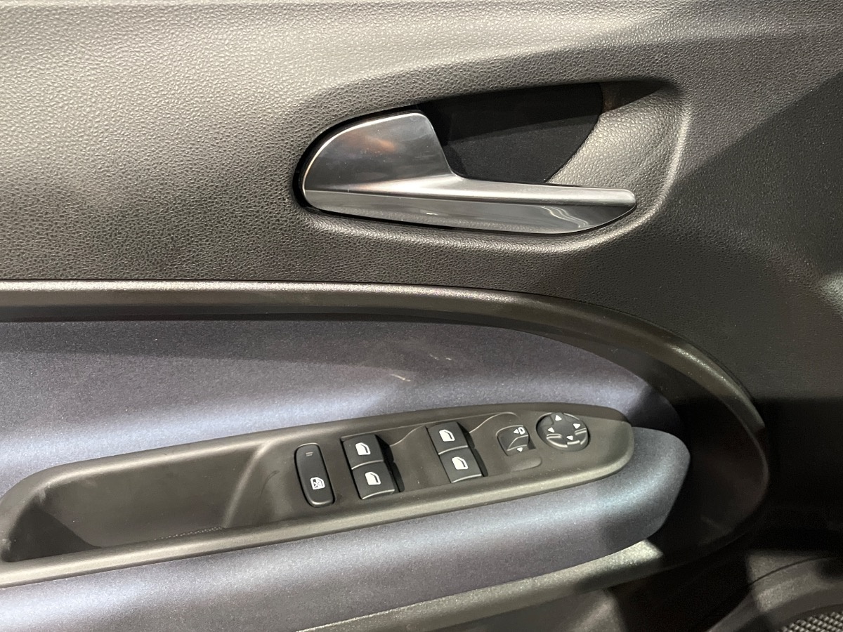 Alfa Romeo Junior Nuovo Ibrido benzina Junior Rovigo