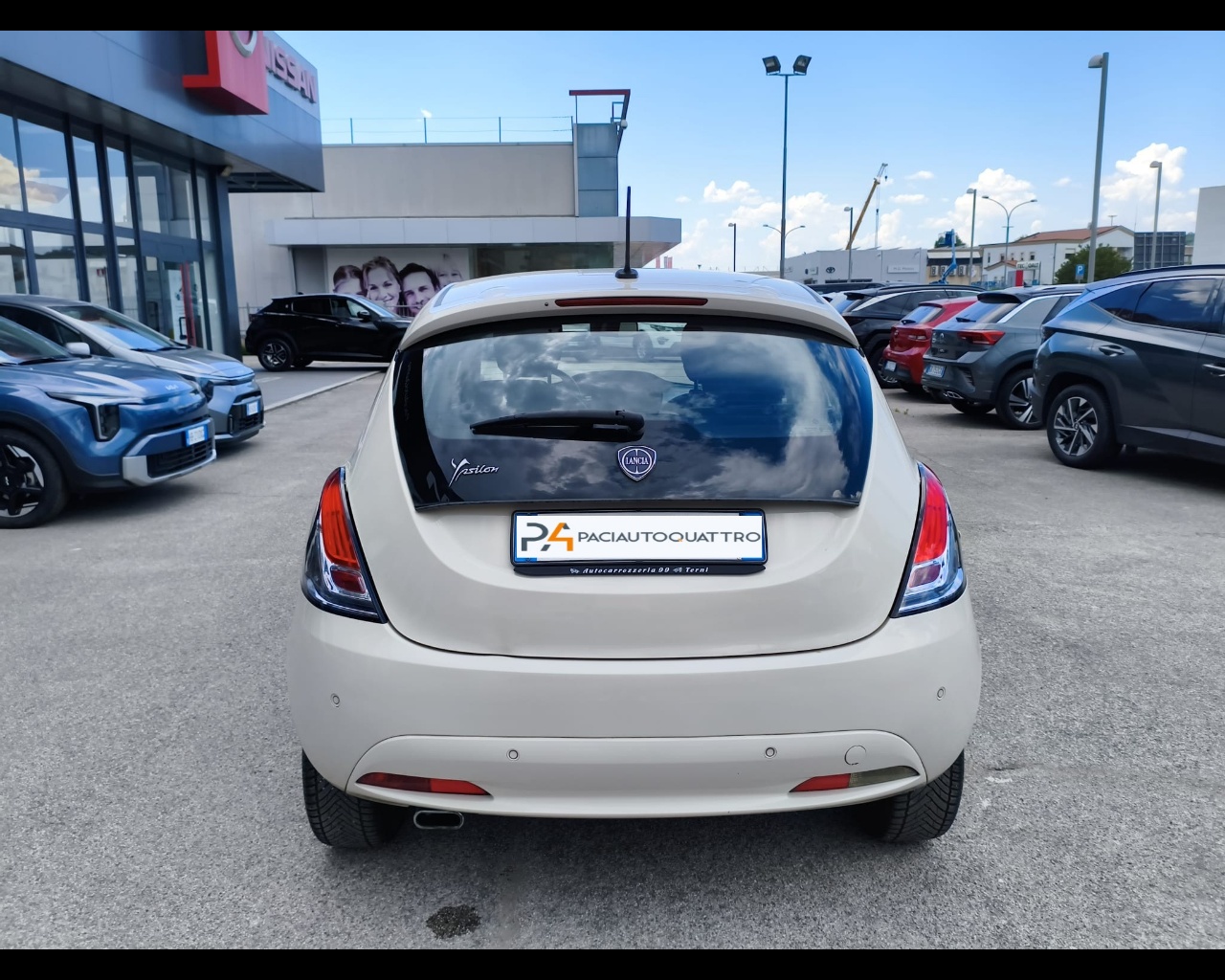 Foto LANCIA Ypsilon 1.2 Gold ecochic Gpl 69cv