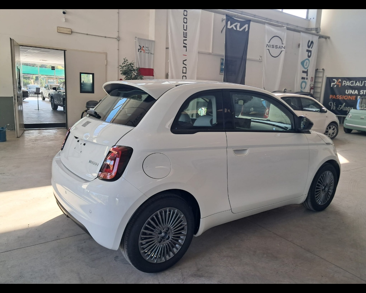 Foto FIAT 500 1.0 hybrid Icon
