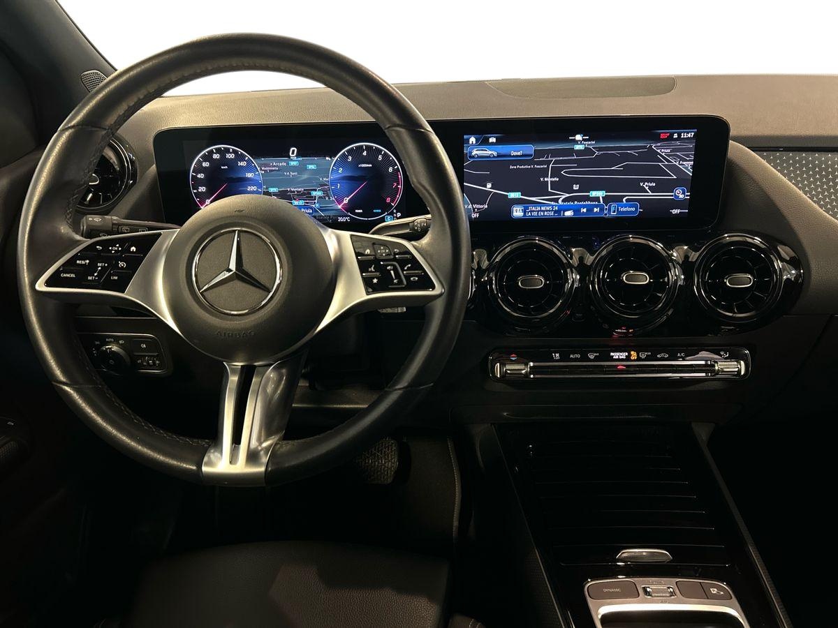 Mercedes  Classe B 180 Executive 7G-DCT - 11