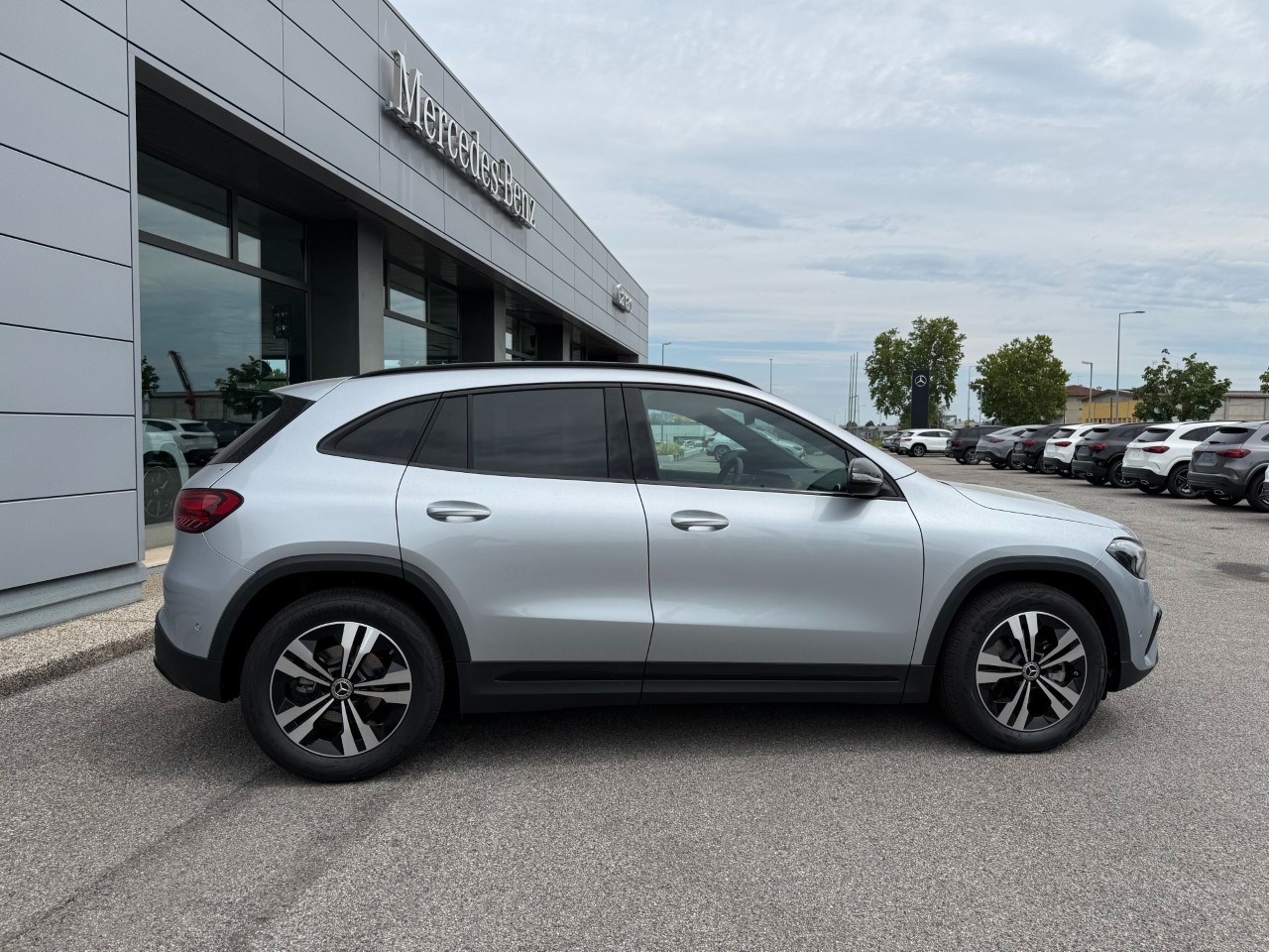 Mercedes GLA GLA 200 d Automatic Progressive Extra - 3