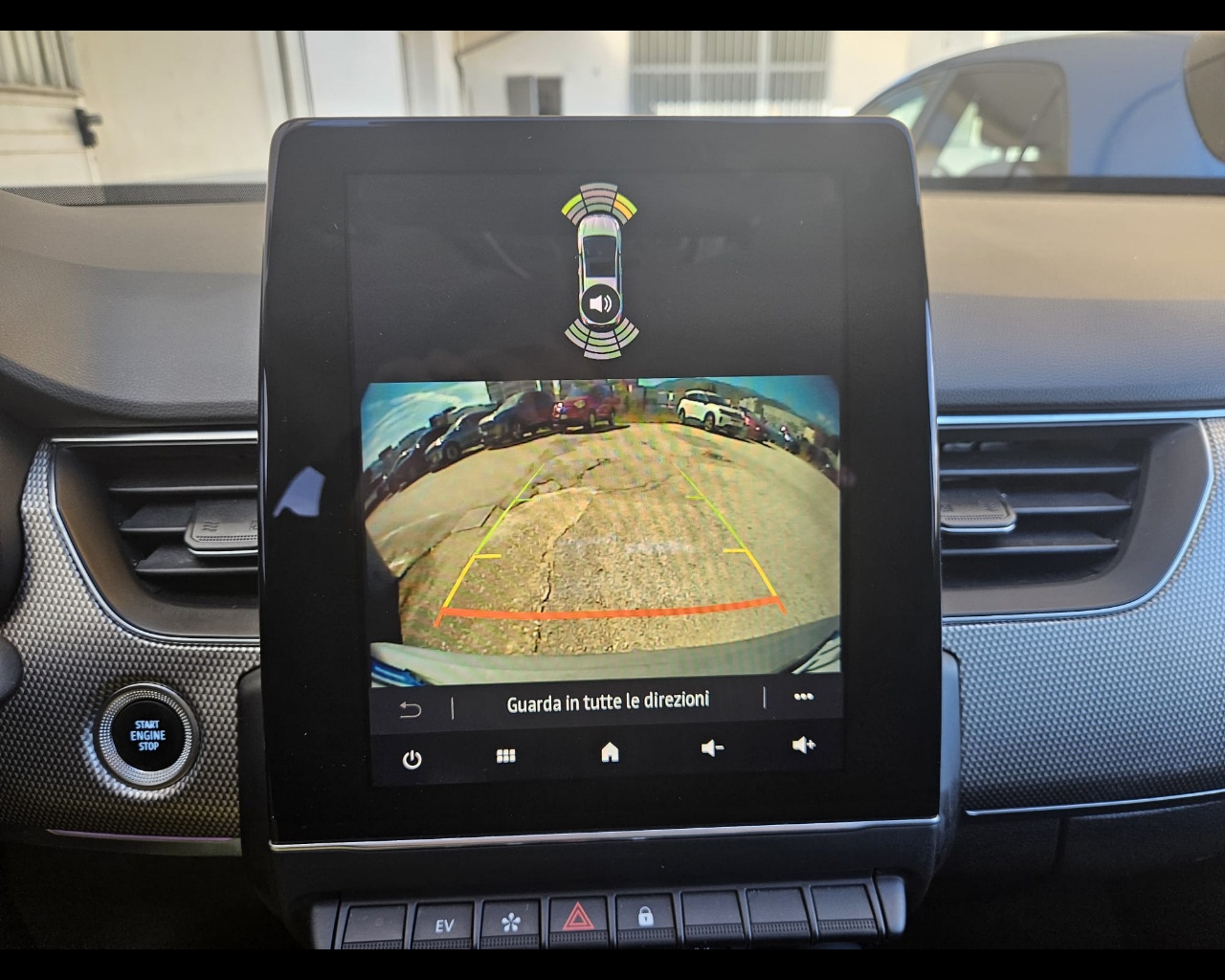 Foto RENAULT Arkana 1.6 E-Tech hybrid Intens 145cv