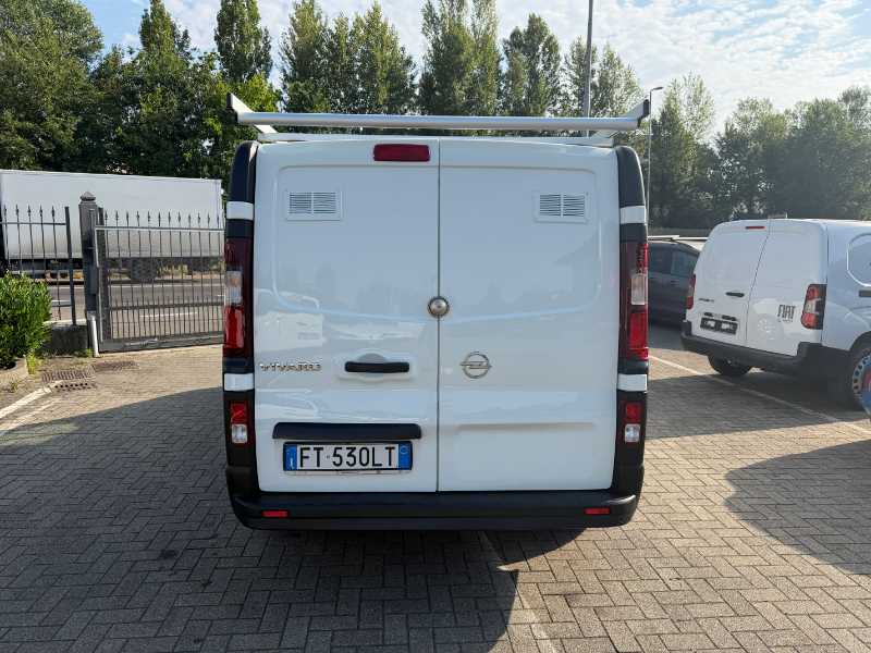 Vivaro Ii - Vivaro 27 1.6 Cdti 120cv L1h1 Edit. E6