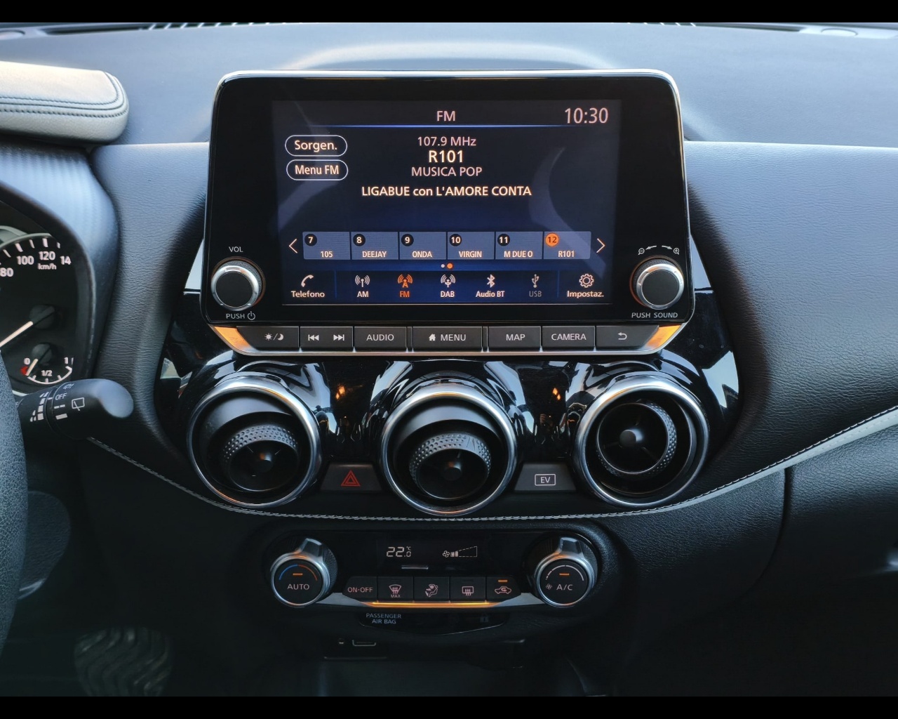 Foto NISSAN Juke 1.6 hev Premiere Edition