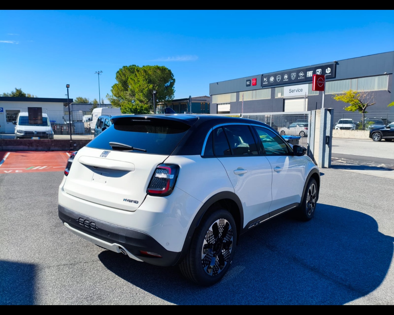 Foto FIAT 600 Hybrid My25 La Prima Hybrid 100cv