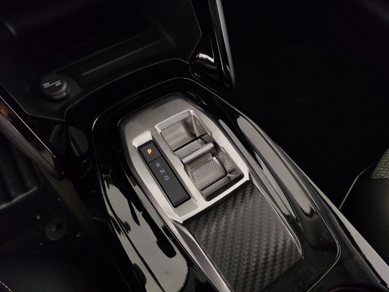 Peugeot 208 Nuovo Ibrido benzina 208 Porto Mantovano