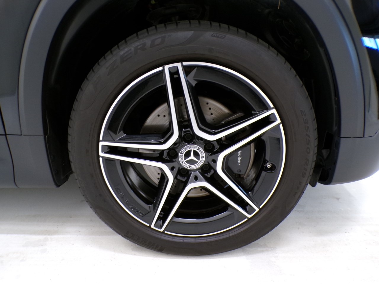 Mercedes GLB GLB 200 D Premium 8G-DCT - 4