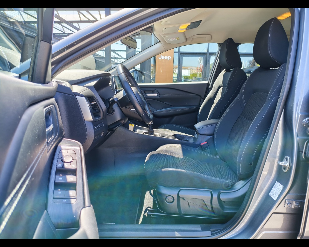 Foto NISSAN Qashqai 1.3 mhev Acenta 2wd 140cv