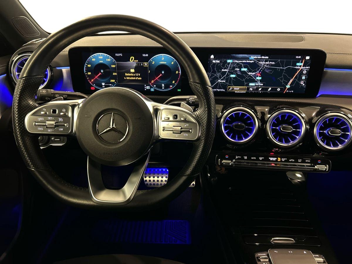 Mercedes Classe A Classe A 180 D Premium Night edition 8G-DCT - 11