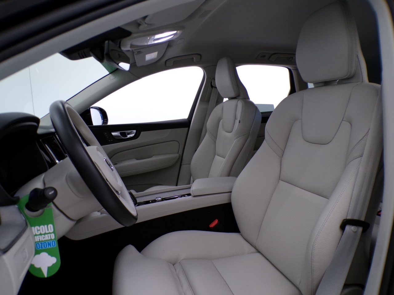 Volvo XC60 XC60 2.0 B4 Plus Dark AWD automatico - 13