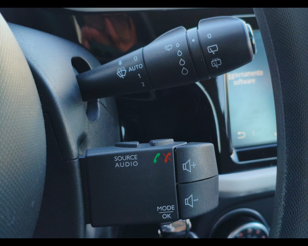 Foto RENAULT Twingo 1.0 sce Zen 65cv