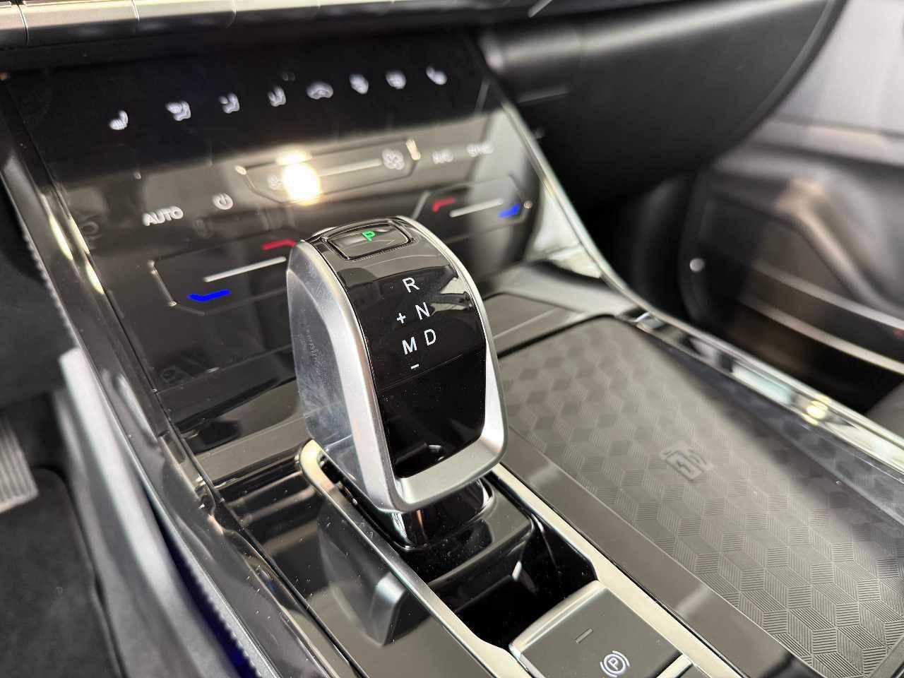 Dr Automobiles DR 6.0 KM0 2025 DR 6.0 Padova