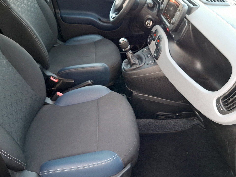 FIAT Panda 1.0 firefly hybrid Cross s&s 70cv 5p.ti Ibrida usato - 14