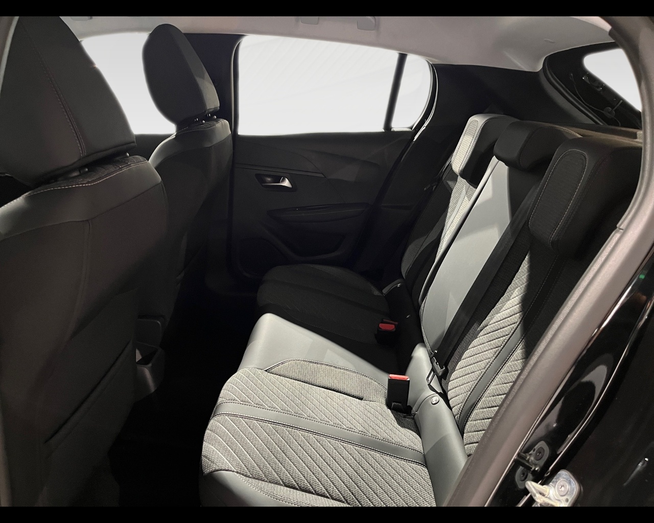 Peugeot 208 Nuovo Benzina 208 Verona