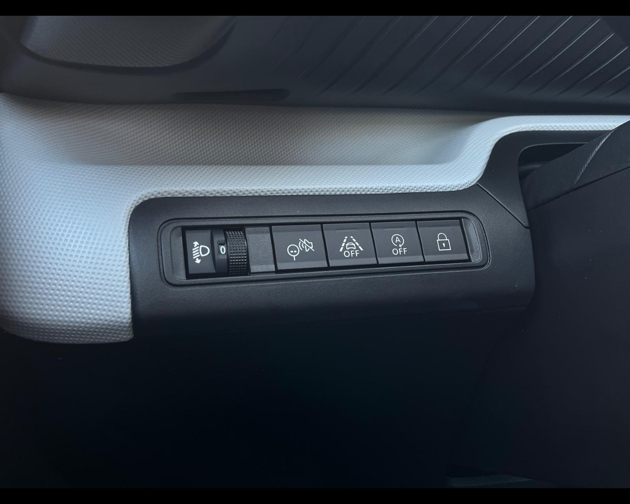 Foto CITROEN C3 Aircross 1.2 puretech turbo You 100cv