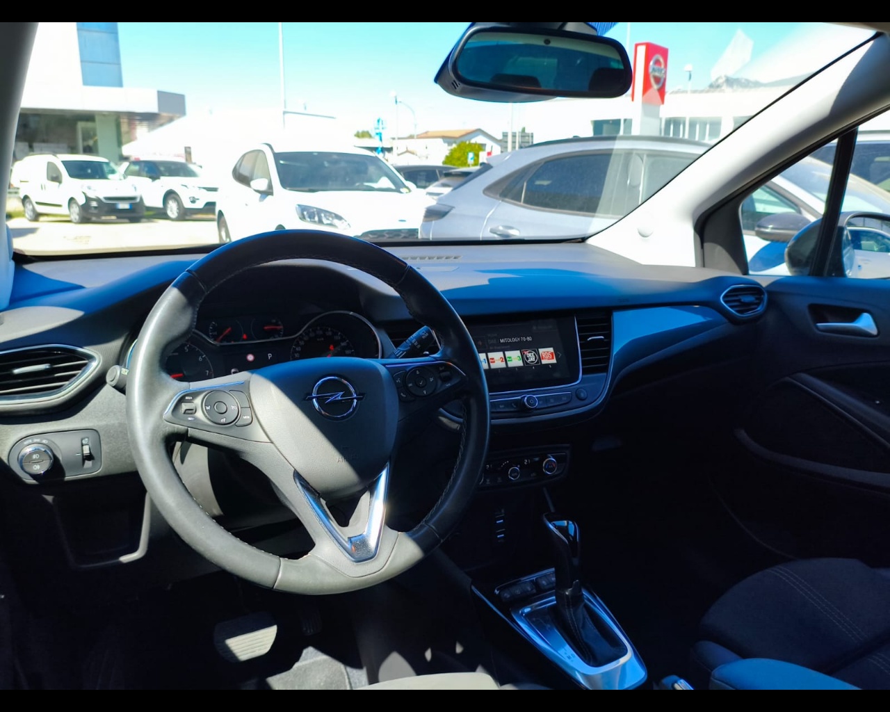 Foto OPEL Crossland 1.2 Elegance + Ultimate pack s&s 130cv at6