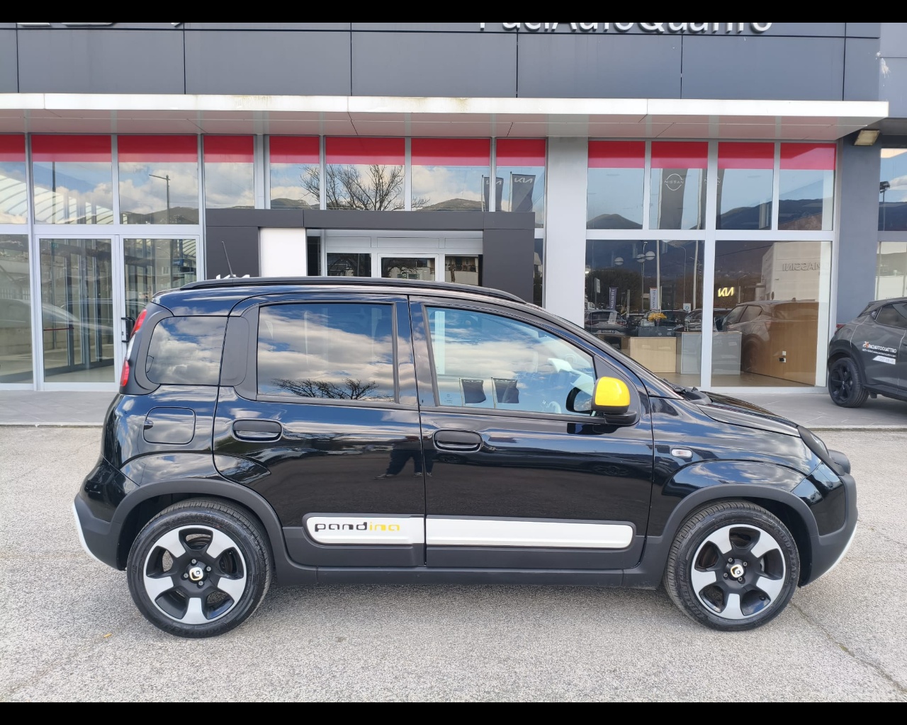 Foto FIAT Pandina Cross 1.0 firefly hybrid s&s 70cv
