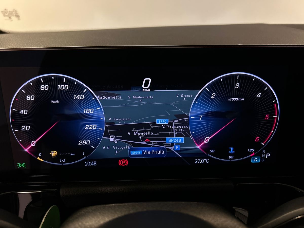 Mercedes GLA 180 D AMG Line Advanced Plus 8G-DCT - 13